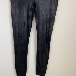 Spanx Faux Leather Leggings Size Large